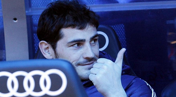 Iker Casillas Escapes The Bench