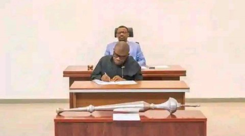 BREAKING: Rivers Lawmakers Defy Gov Fubara, Hold Plenary At Assembly Quarters