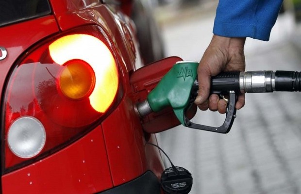 Fuel Price Will Continue to Fluctuate Due to Unstable Crude Price - FG