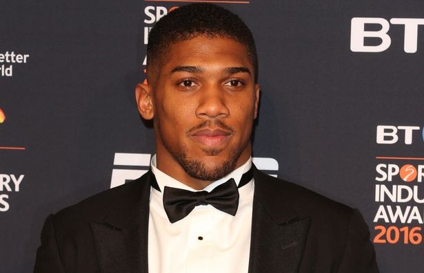 Boxing star Anthony Joshua offers to be Prince Harry's best man