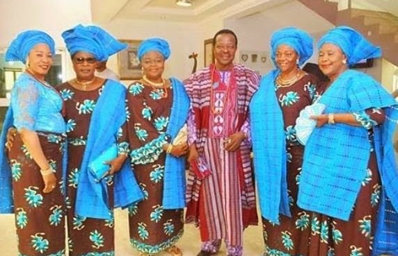 King Sunny Ade step out with his 5 wives