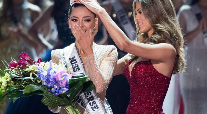 Miss South Africa Wins Miss Universe Crown