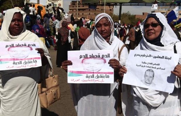 Sudan sentences 27 to death for torturing, killing protester